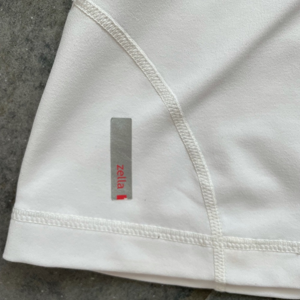 ZELLA HOLD YOU IN SLIMMING CUT OUT LOOP BACK DETAIL  WORKOUT/YOGA TOP - Picture 5 of 13